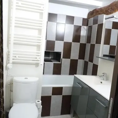 La Petite Maison Carre Talant Buitenkant foto